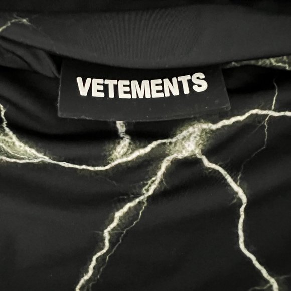 VETEMENTS BLACK LIGHTNING MINI SKIRT - Picture 2 of 4